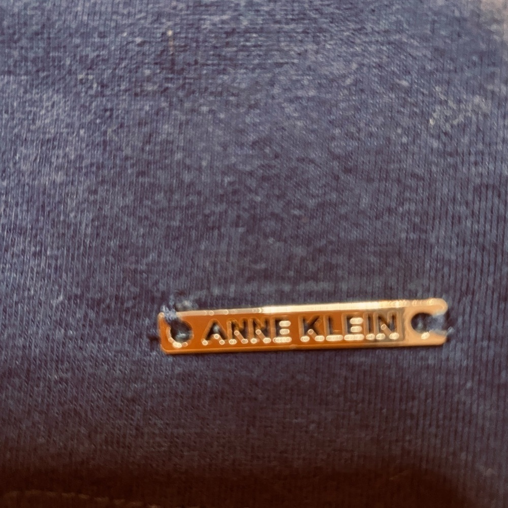 Anne Klein Deep Blue Top - Picture 4 of 5